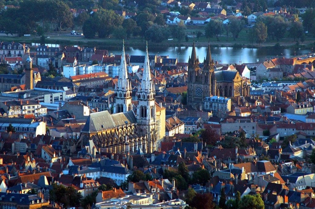 Maisons Cercle Entreprise Moulins, entre tradition et modernité