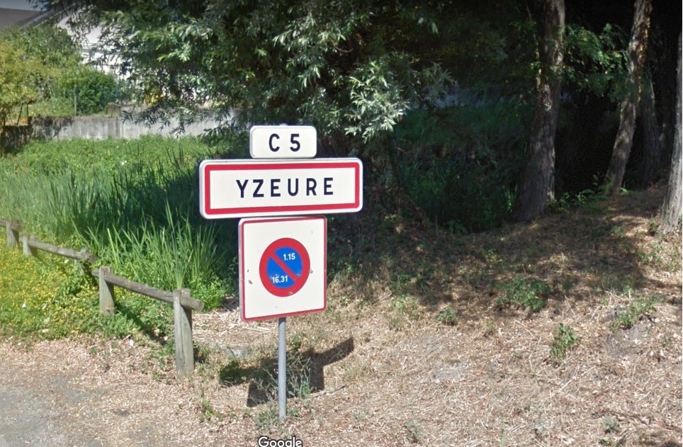 TERRAIN 03 yzeure